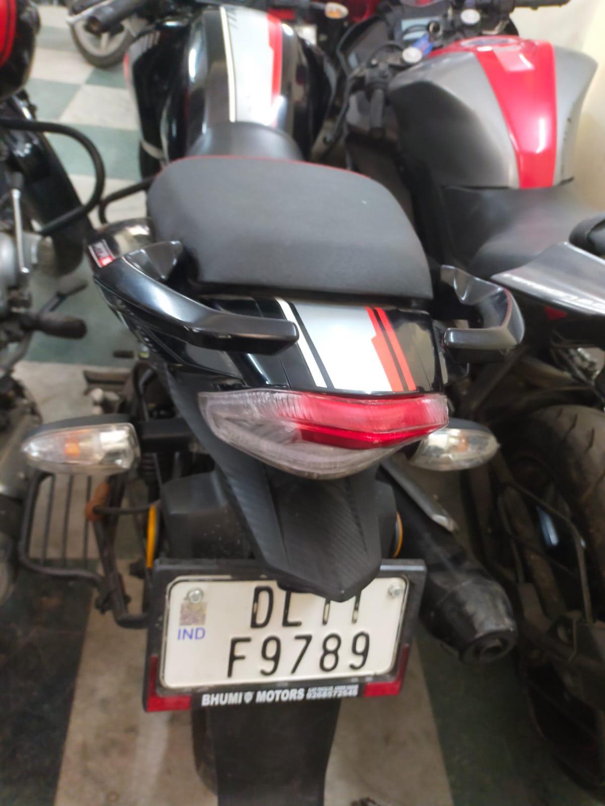 TVS Apache RTR 160 4V DISC ABS BS6 2021