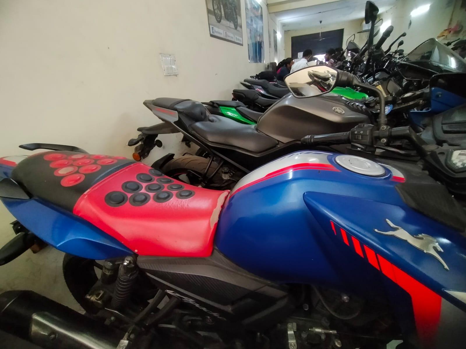 TVS Apache RTR 160 4V DISC ABS BS6 2021