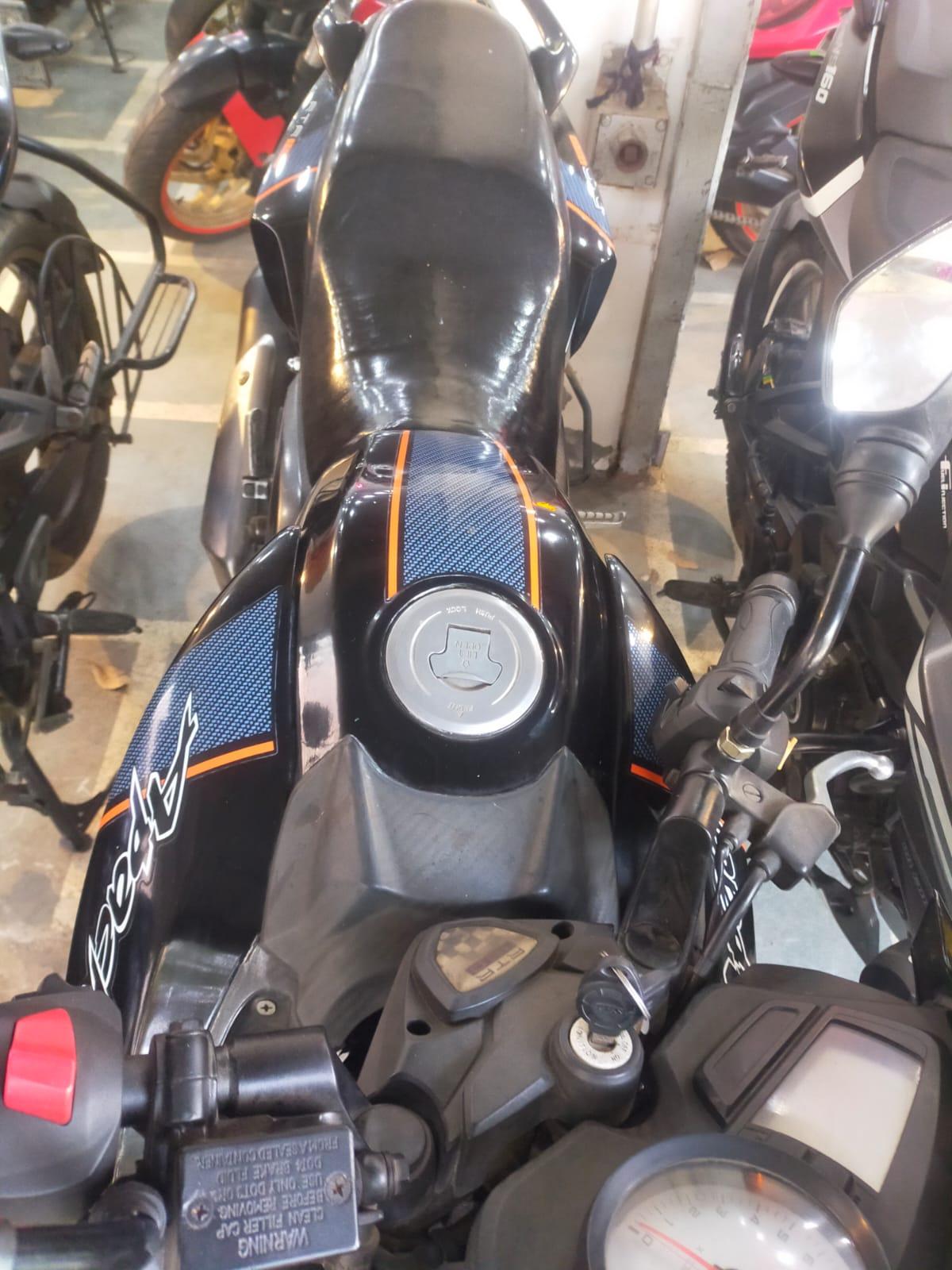 TVS Apache RTR 160cc 2015