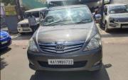 Toyota Innova 2.5 V 7 STR 2010