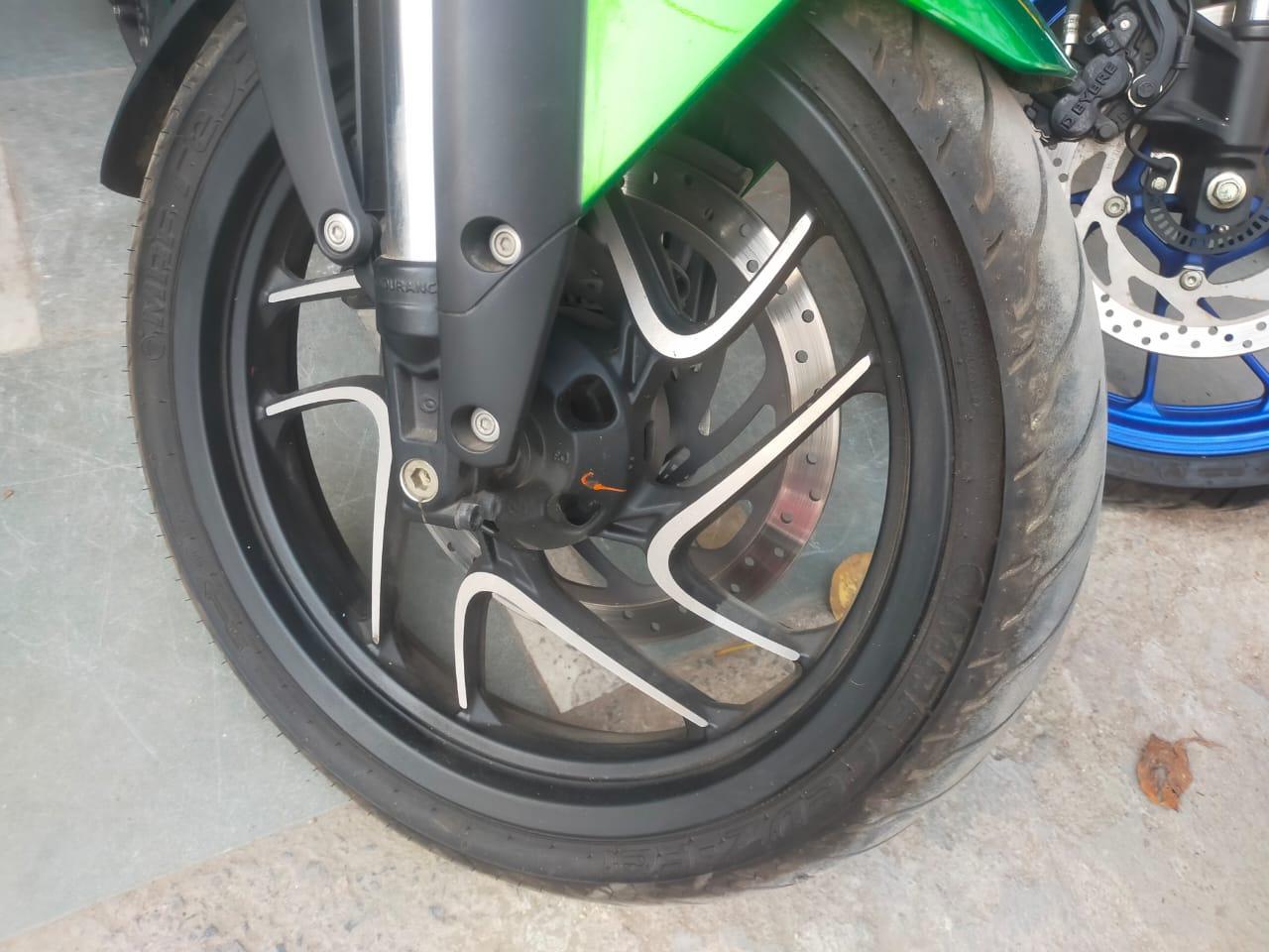 Bajaj Dominar 400 ABS BS6 2021