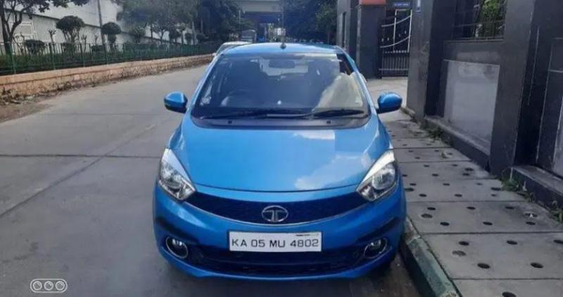Tata Tiago Revotron XZ 2016