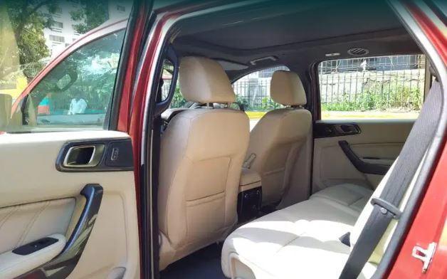 Ford Endeavour Titanium 2.2 4x2 AT 2018