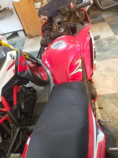 Yamaha YZF-R15 150cc 2017