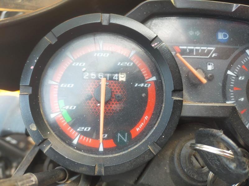 Yamaha SZR 150cc 2015