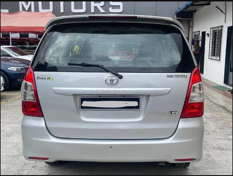 Toyota Innova 2.5 G 7 STR BS IV 2012