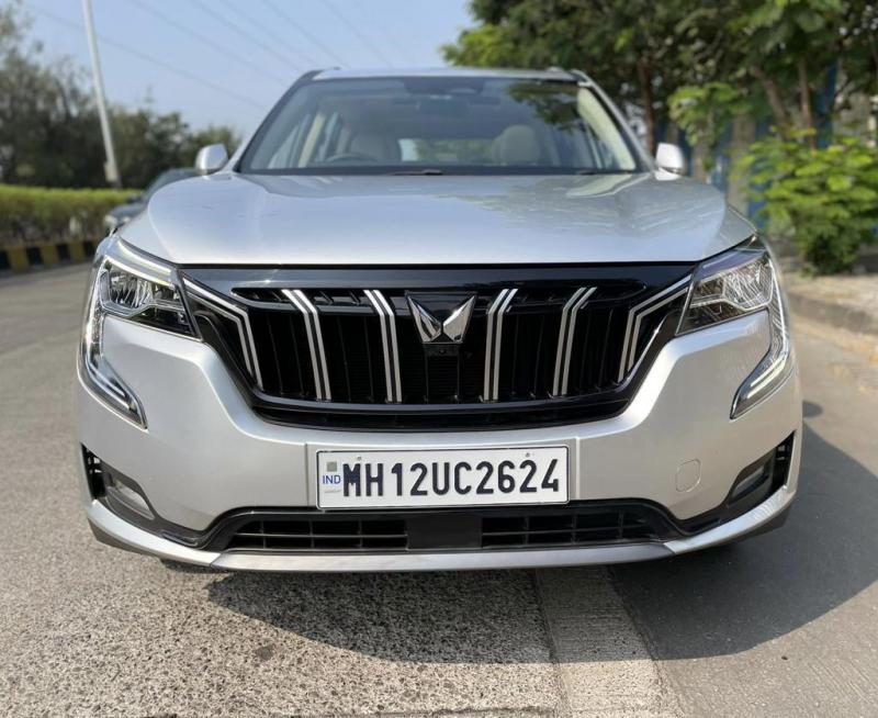 Mahindra XUV700 AX 7 Diesel MT Luxury Pack 7 STR 2022