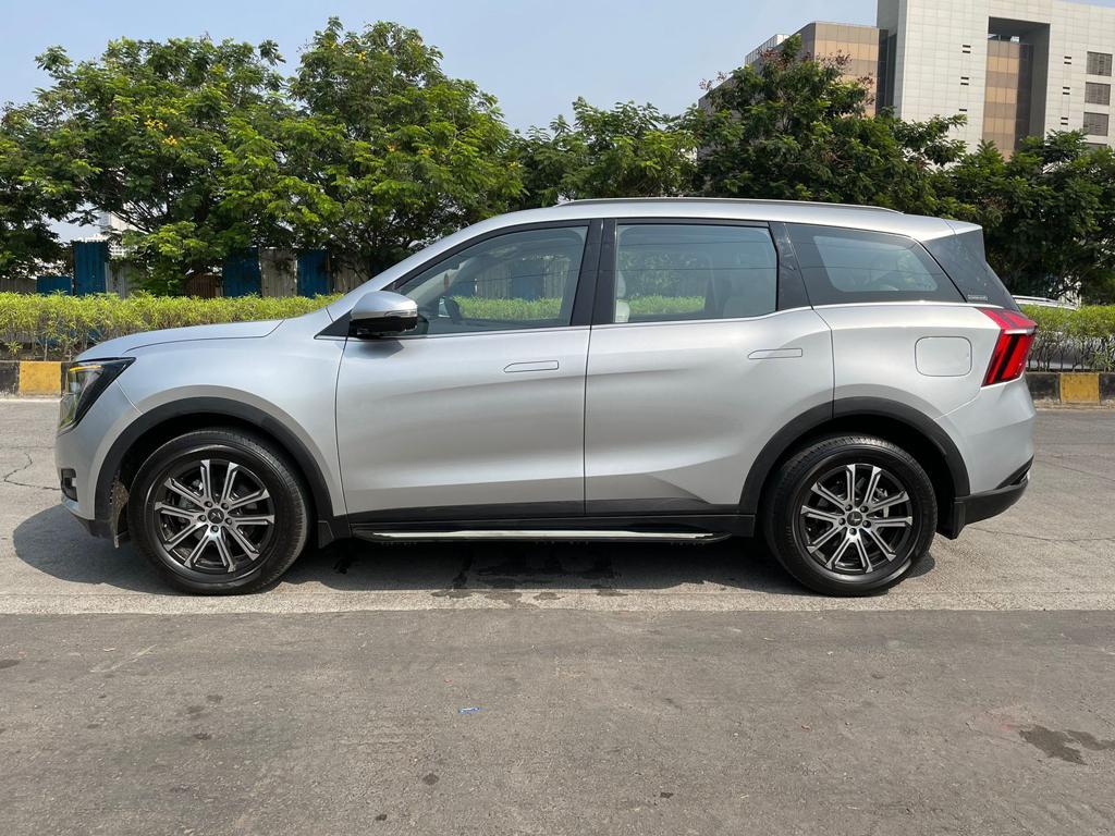Mahindra XUV700 AX 7 Diesel MT Luxury Pack 7 STR 2022
