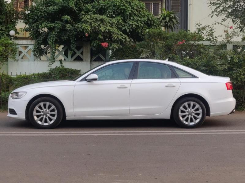 Audi A6 2.0 TDI PREMIUM 2012