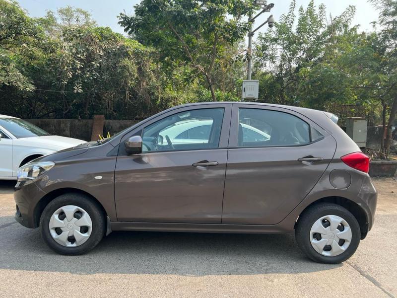 Tata Tiago Revotron XT 2018