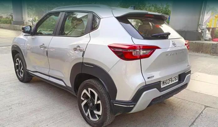 Nissan Magnite XV Turbo CVT Dual Tone 2022