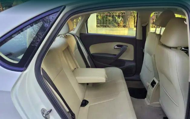 Volkswagen Vento 1.6L Highline 2014