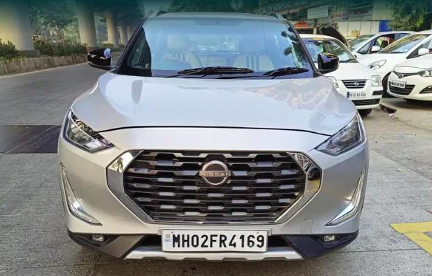 Nissan Magnite XV Turbo CVT Dual Tone 2022