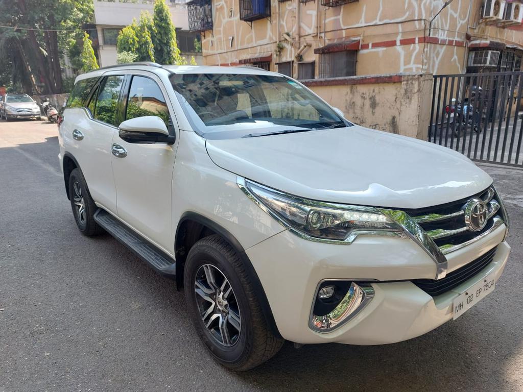 Toyota Fortuner 2.8 4x2 AT 2017