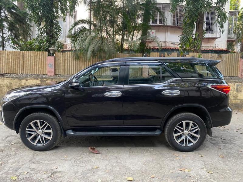 Toyota Fortuner 2.8 4x4 AT 2016