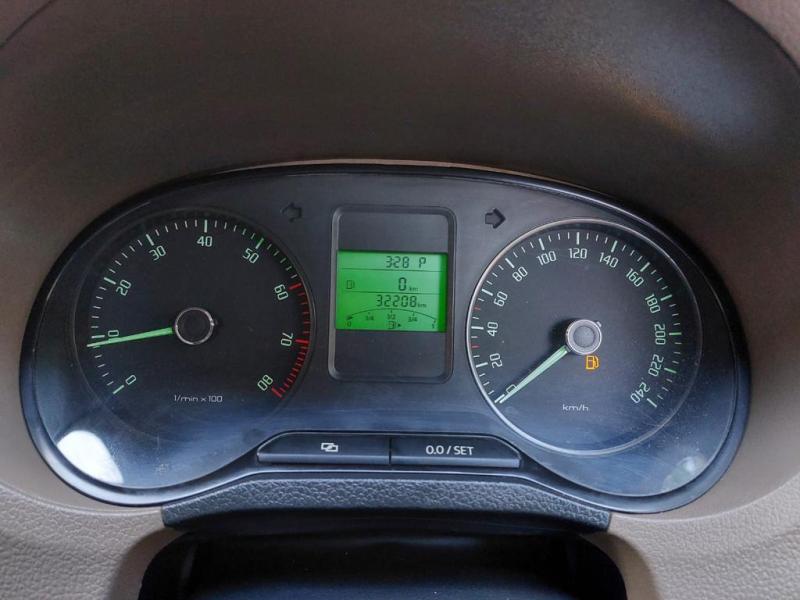 Skoda Rapid 1.6 MPI AT ELEGANCE 2014