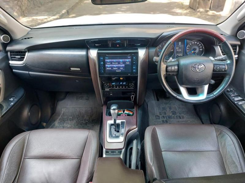 Toyota Fortuner 2.8 4x2 AT 2017