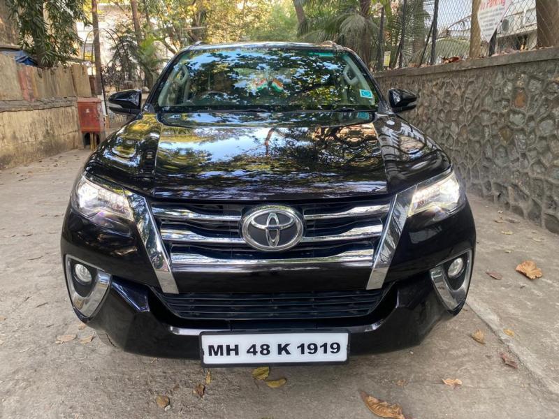 Toyota Fortuner 2.8 4x4 AT 2016