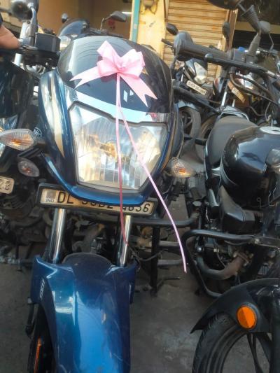 Hero Super Splendor Self Disc Alloy 125cc BS6 2020