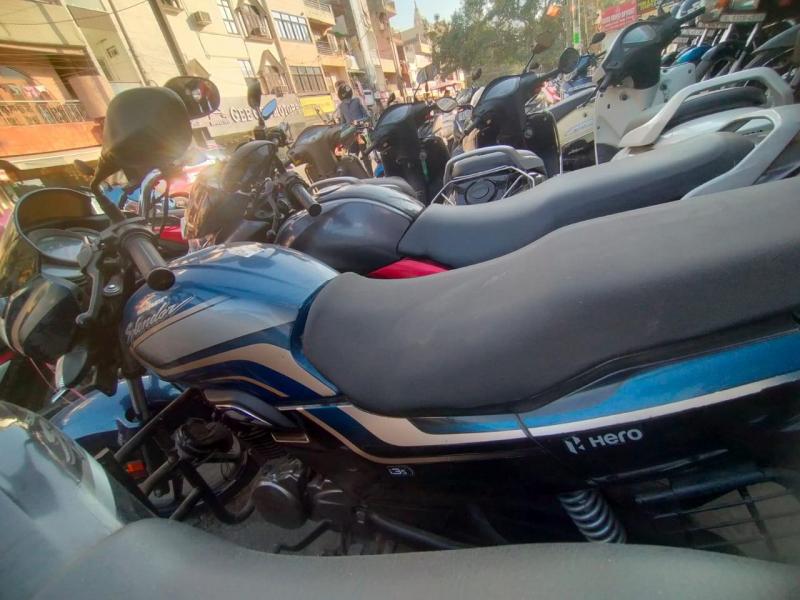 Hero Super Splendor Self Disc Alloy 125cc BS6 2020