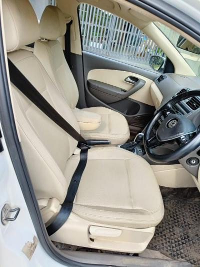 Volkswagen Vento Comfortline Petrol 2015
