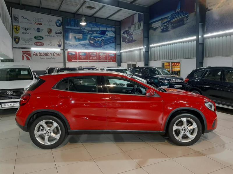 Mercedes-Benz GLA 220 d 4MATIC 2017