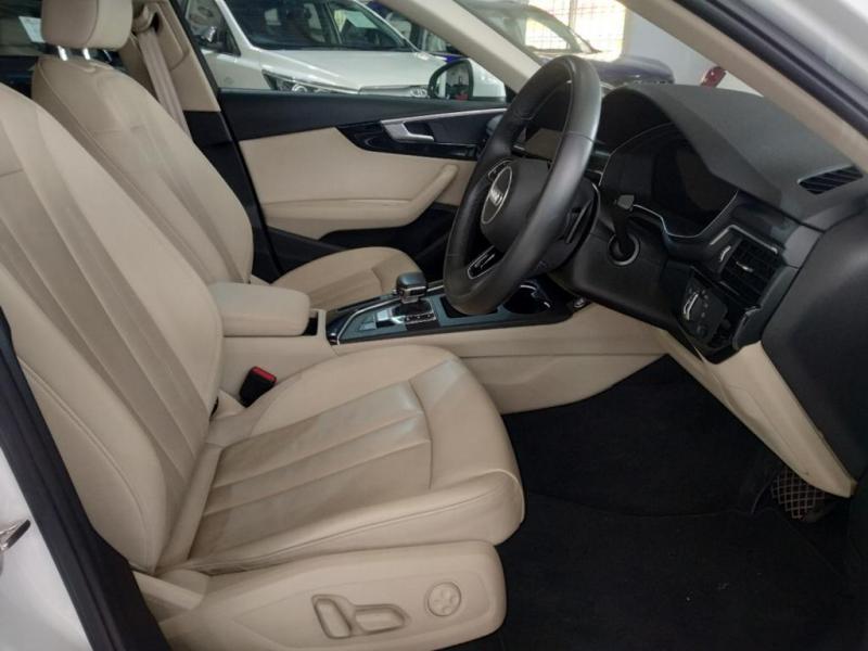 Audi A4 40 TFSI Technology 2021