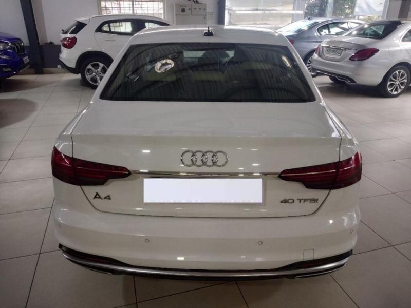 Audi A4 40 TFSI Technology 2021