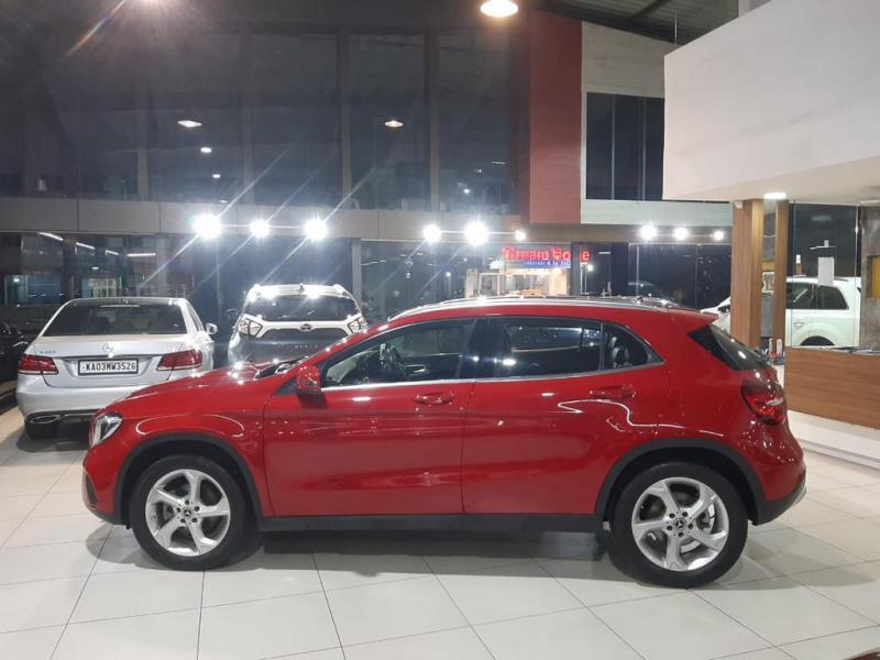 Mercedes-Benz GLA 220 d 4MATIC 2017