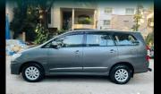 Toyota Innova 2.5 V 7 STR 2014