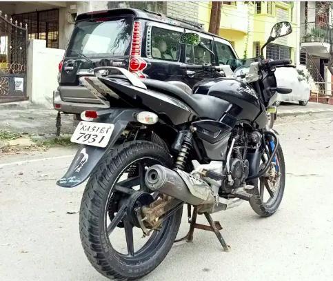 Bajaj Pulsar 150cc 2011