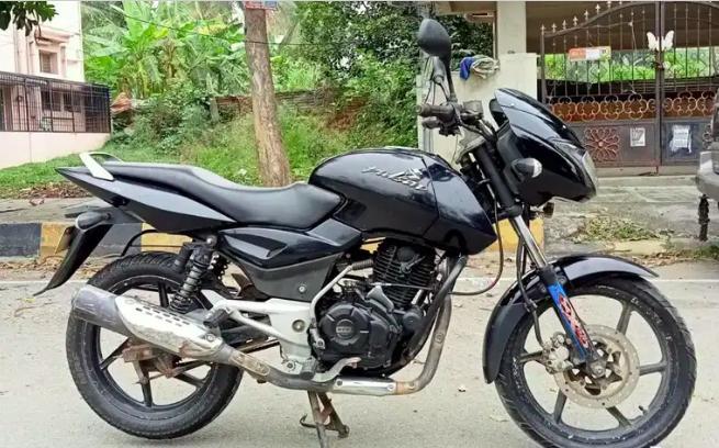 Bajaj Pulsar 150cc 2011