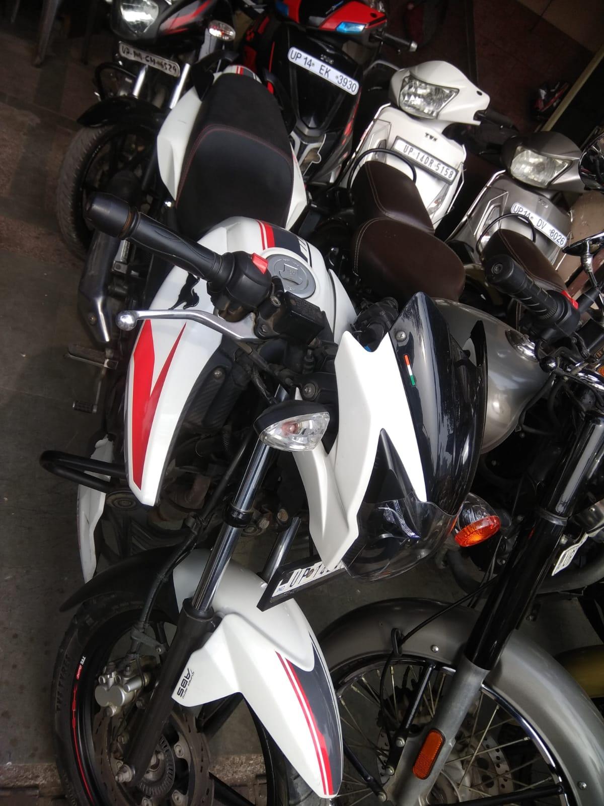 TVS Apache RTR 160cc Front Disc ABS BS6 2021