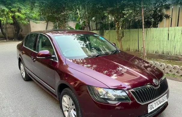 Skoda Superb Elegance 2.0 TDI CR AT 2014