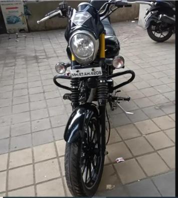 Bajaj Avenger Street 180 2018