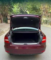 Skoda Superb Elegance 2.0 TDI CR AT 2014