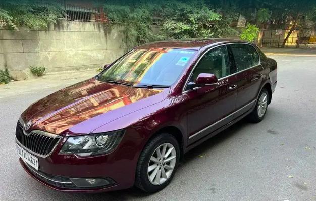 Skoda Superb Elegance 2.0 TDI CR AT 2014