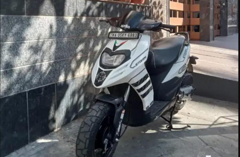 Aprilia SR125 Storm 2019