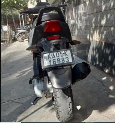Aprilia SR125 Storm 2019
