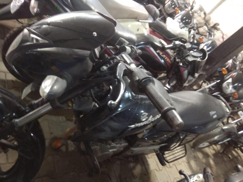 Bajaj Pulsar 150cc 2011