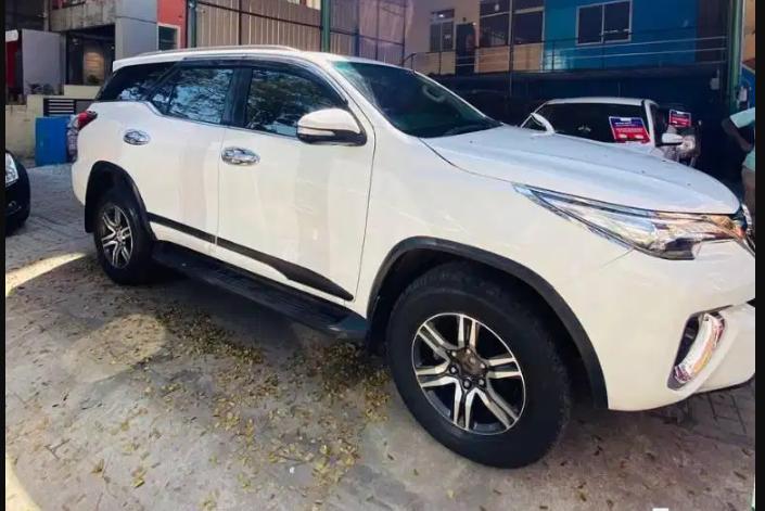 Toyota Fortuner 2.7 4x2 AT 2017