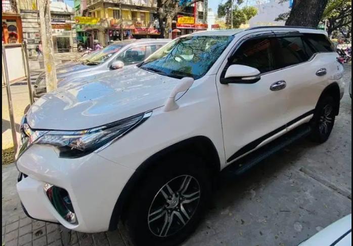 Toyota Fortuner 2.7 4x2 AT 2017