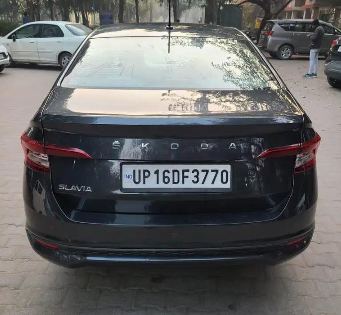 Skoda Slavia Active 1.0L TSI MT 2022