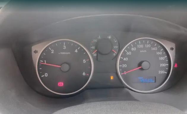 Hyundai i20 Sportz 1.4 CRDi 2013