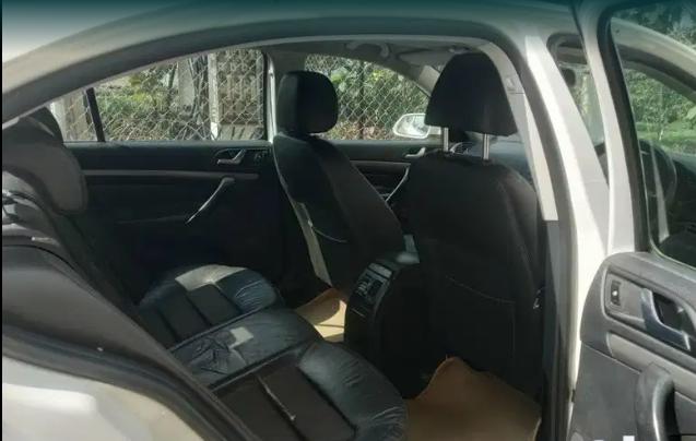 Skoda Laura Elegance 1.9 TDI MT 2007