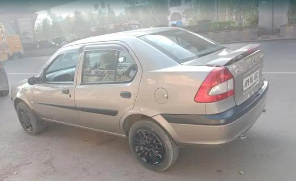 Used Ford Ikon 1.6 EXI NXT 2004 Model (PID-1421587298) Car for Sale in ...