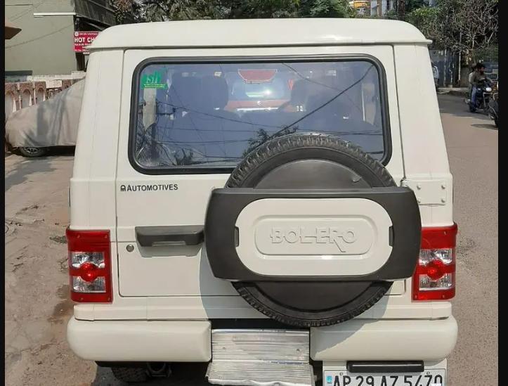 Mahindra Bolero SLX 2013