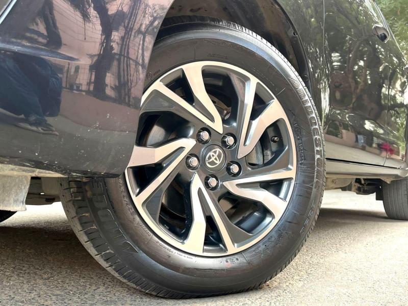 Toyota Innova Crysta 2.4 GX AT 7 STR BS6 2021