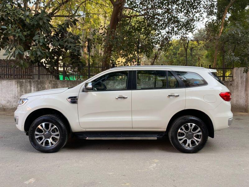 Ford Endeavour Titanium Plus 2.0 4x2 AT BS6 2021
