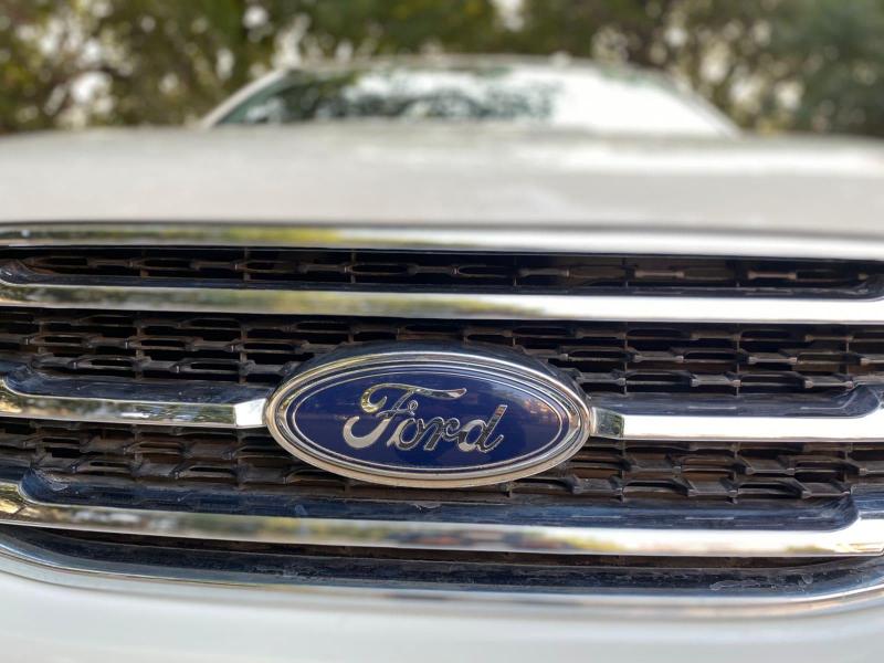 Ford Endeavour Titanium Plus 2.0 4x2 AT BS6 2021